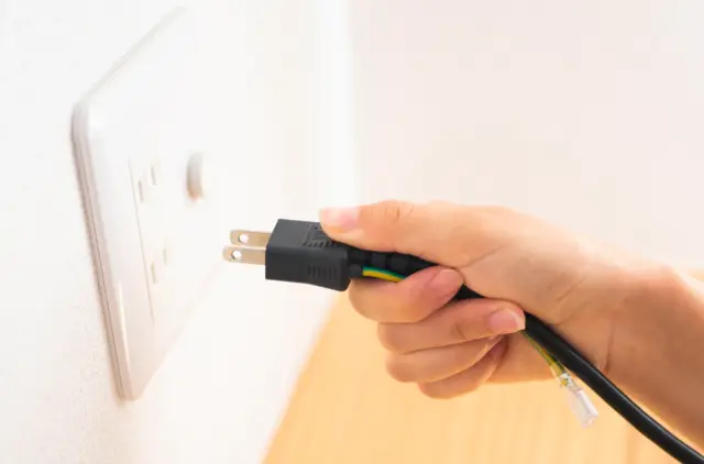 漏電発生時の安全な対処法