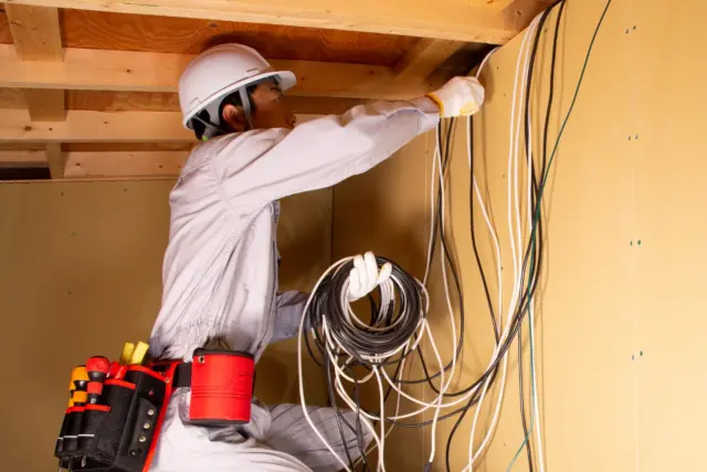 家庭、オフィス、店舗で依頼できる電気工事とは？